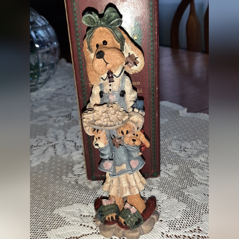 Boyds Bears The Folkstone Collection * Betty Cocker